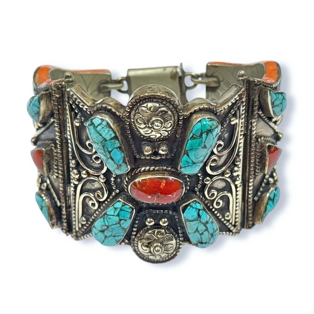 Vintage Tibetan / Nepali Silver Hinged Bracelet with Turquoise and Coral - Picture 4 of 16